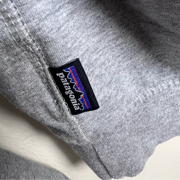 Patagonia W’s Fitz Roy Bison Ahnya Crew Sweatshirt-Drifter Gray M - Picture 5 of 8